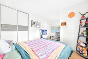 Photo 9- click for photo gallery